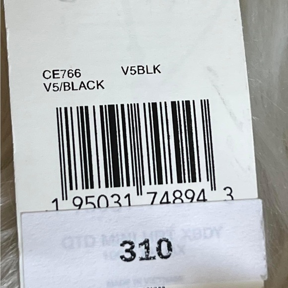 💰SOLD - CE766 - Coach Heart Crossbody 14 with Pillow Quilting - Picture 9 of 12